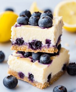 Tangy Blueberry Cheesecake Bars Recipe