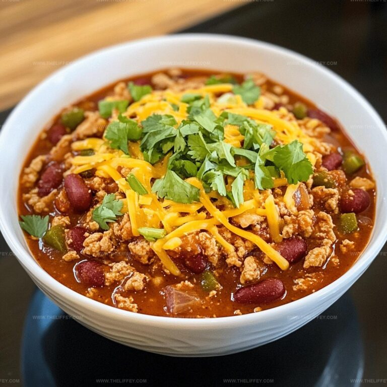 Hearty Slow Cooker Turkey Chili Recipe