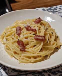 Classic Spaghetti Carbonara Recipe