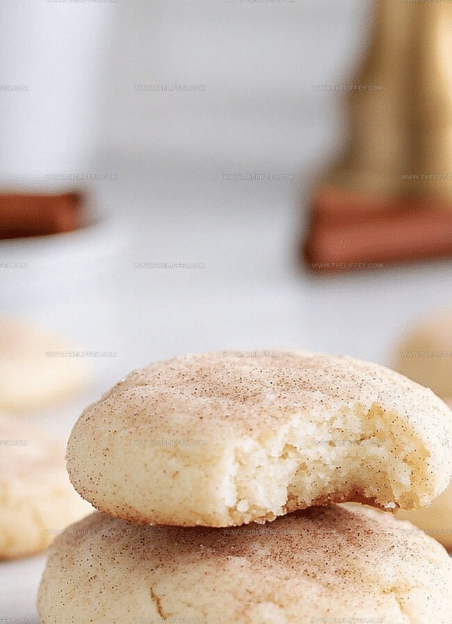 Tips For Soft And Chewy Cinnamon Cream Cheese Cookies