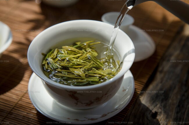 Longjing Tea (Longjing Cha)