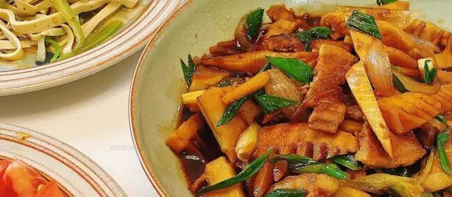 Braised Spring Bamboo Shoots (You Men Chunsun)