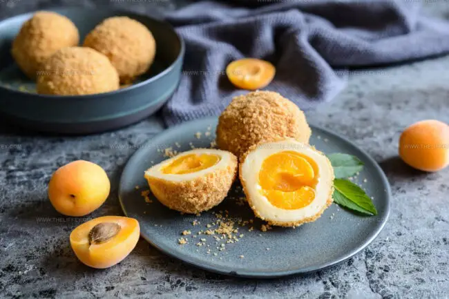 Are Austrian Desserts Always Rich and Creamy, or Is There More Variety?