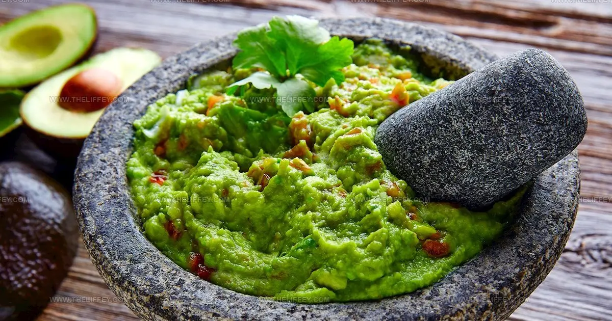 26 Festive Mexican Appetizers Everyone Will Crave